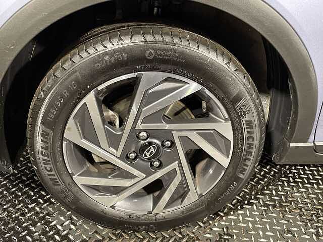 Hyundai BAYON 1.0 TGDi Advance 5dr DCT Blue