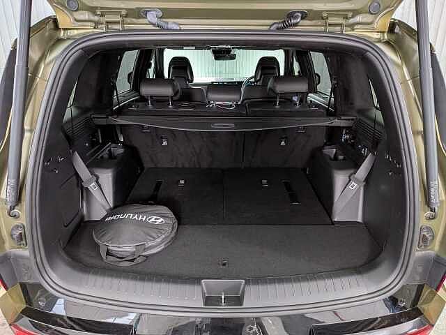 Hyundai Santa Fe 1.6 T-GDi 13.8kWh Calligraphy Auto 4WD Euro 6 (s/s) 5dr (7Seat)