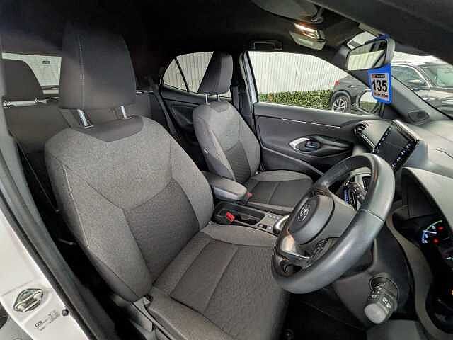 Toyota Yaris Cross 1.5 VVT-h Design E-CVT Euro 6 (s/s) 5dr
