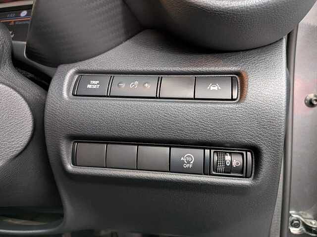 Nissan Juke 1.0 DIG-T Enigma Euro 6 (s/s) 5dr