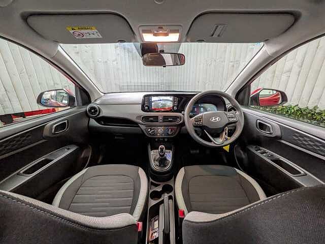 Hyundai I10 1.0 Advance Auto Euro 6 (s/s) 5dr Red