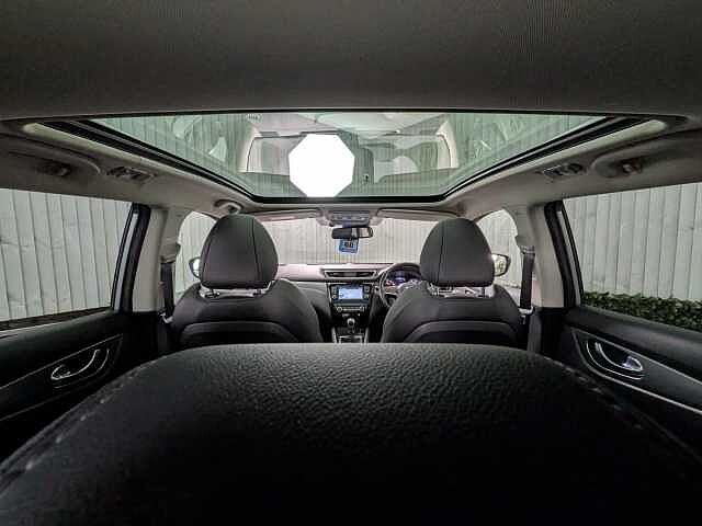 Nissan Qashqai 1.3 DIG-T Tekna Euro 6 (s/s) 5dr