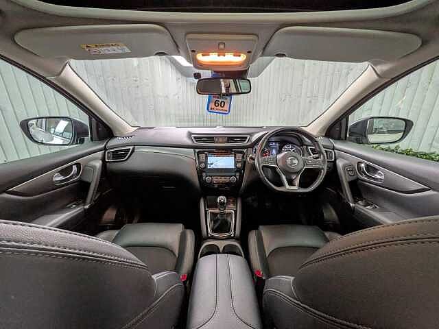 Nissan Qashqai 1.3 DIG-T Tekna Euro 6 (s/s) 5dr