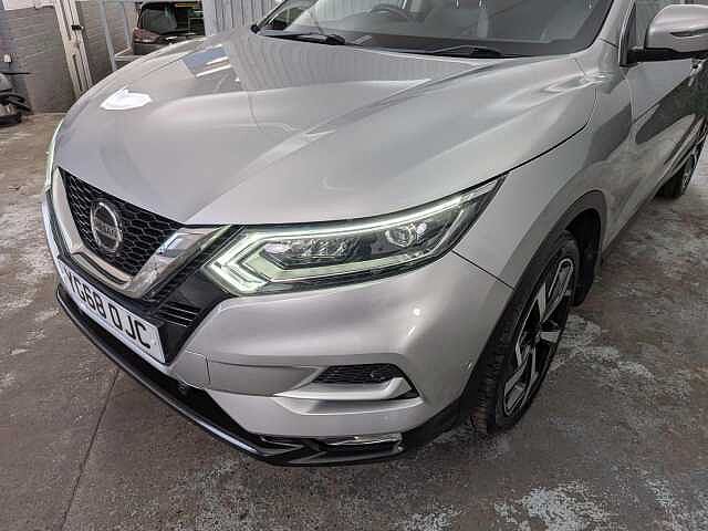 Nissan Qashqai 1.3 DIG-T Tekna Euro 6 (s/s) 5dr