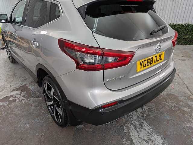 Nissan Qashqai 1.3 DIG-T Tekna Euro 6 (s/s) 5dr