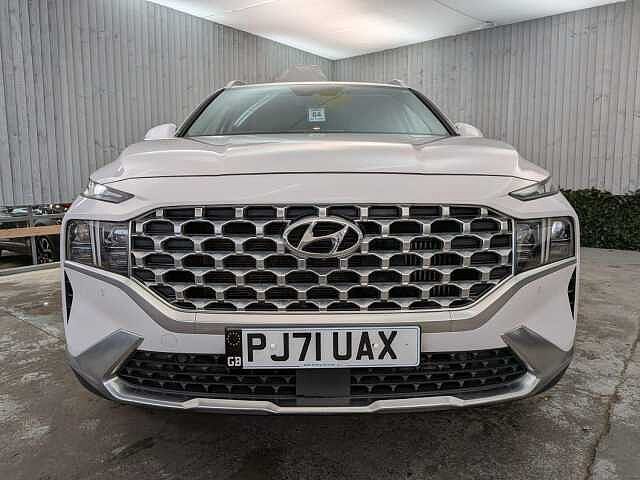 Hyundai Santa Fe 1.6 T-GDi 13.8kWh Premium Auto 4WD Euro 6 (s/s) 5dr