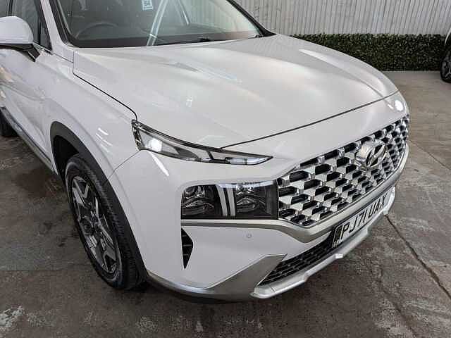 Hyundai Santa Fe 1.6 T-GDi 13.8kWh Premium Auto 4WD Euro 6 (s/s) 5dr