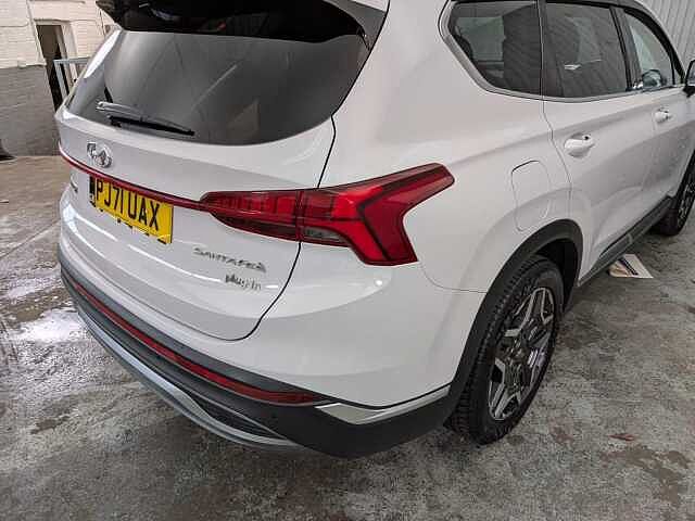 Hyundai Santa Fe 1.6 T-GDi 13.8kWh Premium Auto 4WD Euro 6 (s/s) 5dr