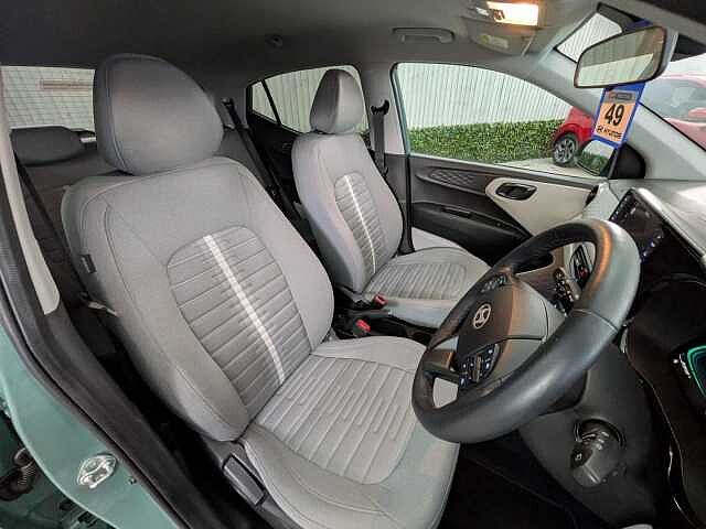 Hyundai I10 1.2 Premium Euro 6 (s/s) 5dr Mangrove Green
