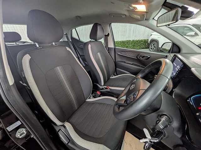 Hyundai I10 1.0 Advance Euro 6 (s/s) 5dr Phantom Black