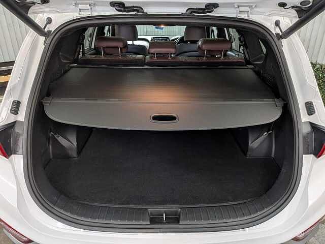 Hyundai Santa Fe 2.2 CRDi Premium SE Auto 4WD Euro 6 (s/s) 5dr 7 Seat
