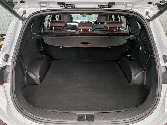Hyundai Santa Fe 2.2 CRDi Premium SE Auto 4WD Euro 6 (s/s) 5dr 7 Seat