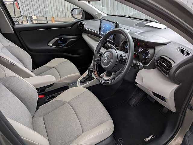 Toyota Yaris 1.5 VVT-h Excel E-CVT Euro 6 (s/s) 5dr