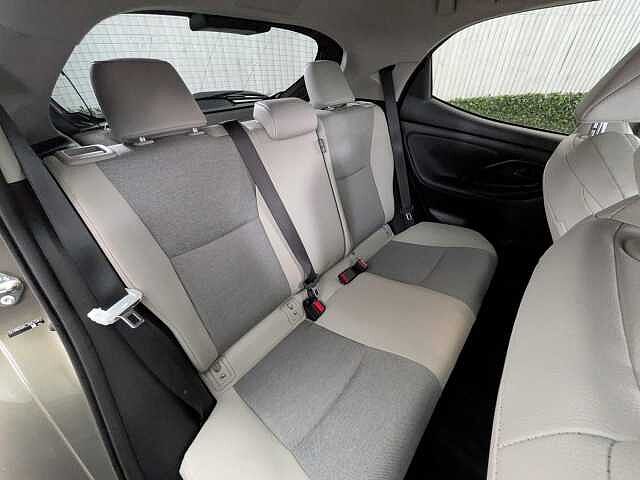 Toyota Yaris 1.5 VVT-h Excel E-CVT Euro 6 (s/s) 5dr