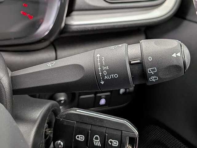 Citroen C3 1.2 PureTech Flair Euro 6 (s/s) 5dr
