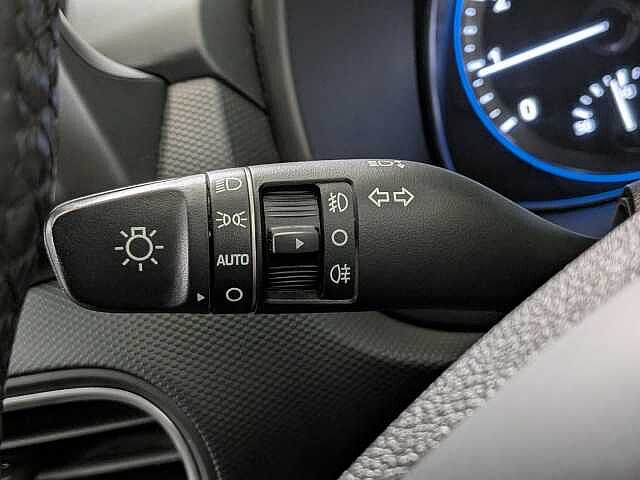 Hyundai KONA 1.0 T-GDi Blue Drive Premium Euro 6 (s/s) 5dr Pulse Red