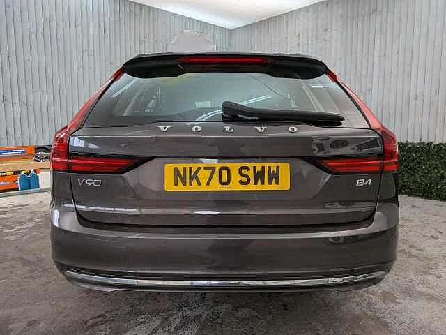 Volvo V90 2.0 B4 MHEV Inscription Auto Euro 6 (s/s) 5dr