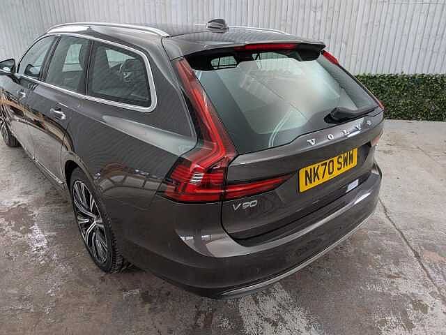 Volvo V90 2.0 B4 MHEV Inscription Auto Euro 6 (s/s) 5dr