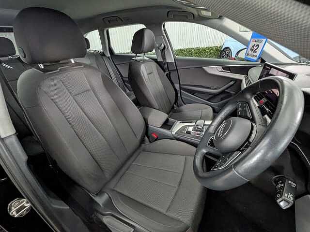 Audi A4 Avant 2.0 TFSI 35 Technik S Tronic Euro 6 (s/s) 5dr