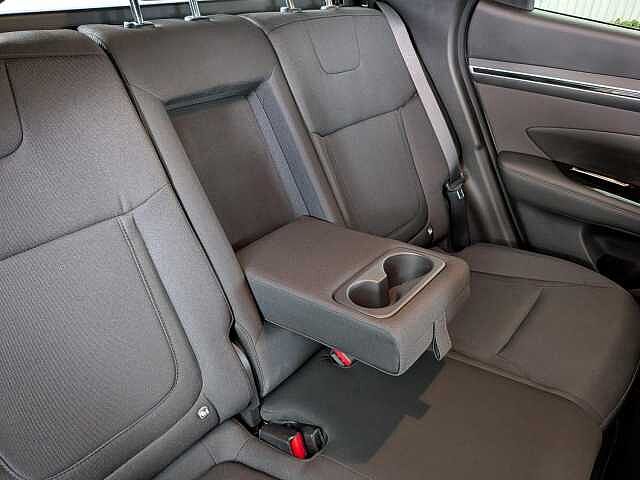 Hyundai TUCSON 1.6 T-GDi SE Connect Euro 6 (s/s) 5dr Shimmering Silver