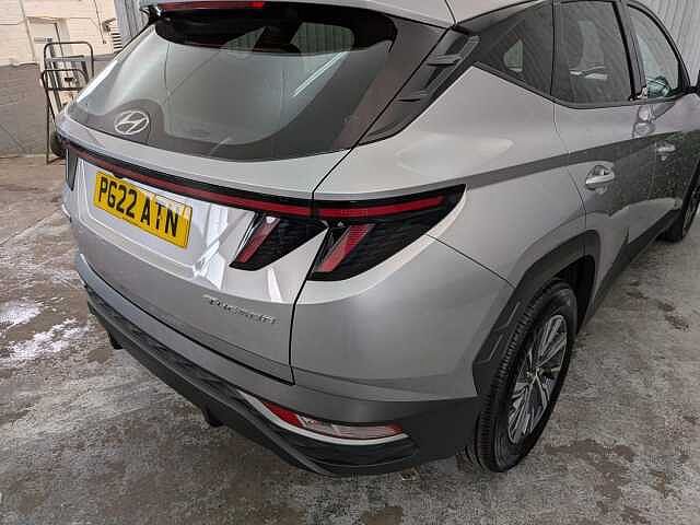 Hyundai TUCSON 1.6 T-GDi SE Connect Euro 6 (s/s) 5dr Shimmering Silver