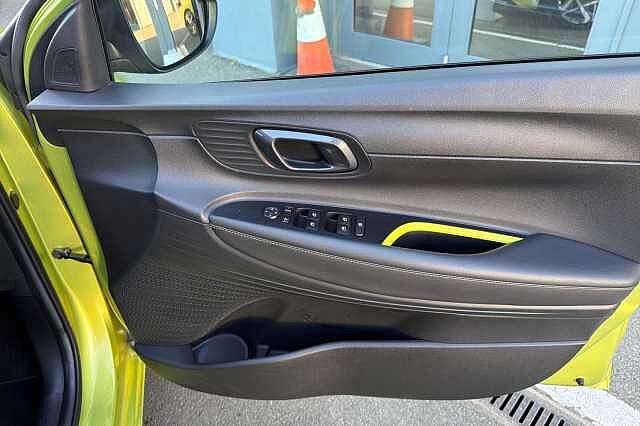 Hyundai i20 1.0T GDi Premium 5dr
