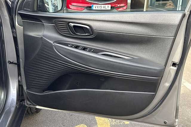 Hyundai BAYON 1.0 TGDi 48V MHEV Premium 5dr