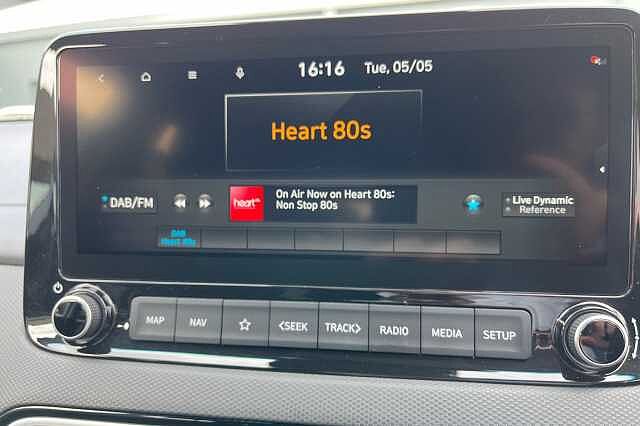 Hyundai KONA 1.6 GDi Hybrid Premium 5dr DCT White