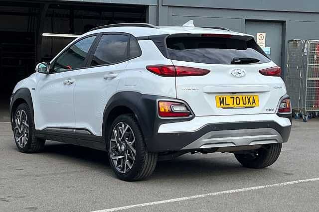 Hyundai KONA 1.6 GDi Hybrid Premium 5dr DCT White