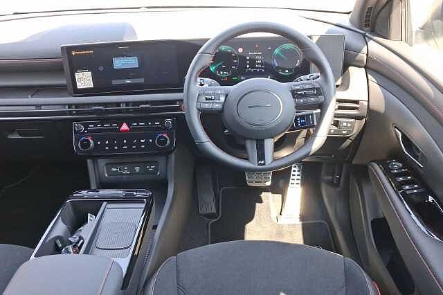 Hyundai TUCSON 1.6T Hybrid N Line 5dr Auto White