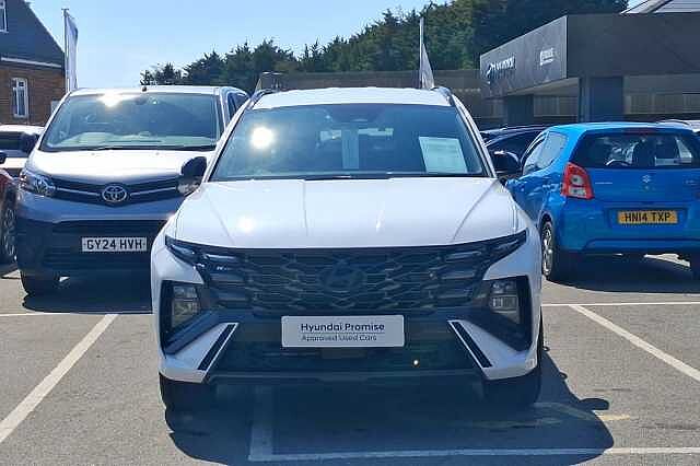 Hyundai TUCSON 1.6T Hybrid N Line 5dr Auto White
