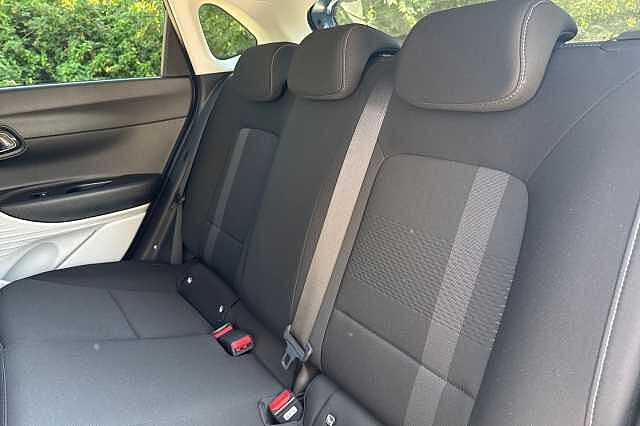 Hyundai i20 1.0T GDi 90 Tech Line 5dr DCT