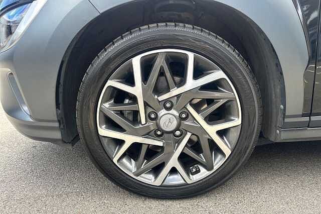 Hyundai KONA 1.6 GDi Hybrid Premium 5dr DCT