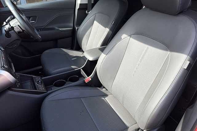Hyundai KONA 1.6 Hybrid 129 Ultimate 5dr DCT Orange