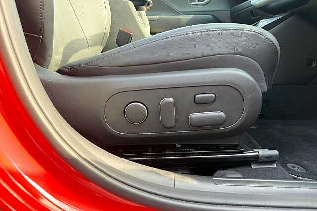 Hyundai KONA 1.6 Hybrid 129 Ultimate 5dr DCT Orange