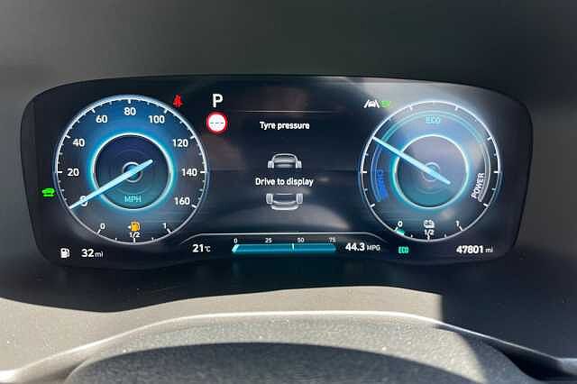 Hyundai SANTA FE 1.6 TGDi Hybrid Ultimate 5dr Auto
