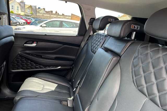 Hyundai SANTA FE 1.6 TGDi Hybrid Ultimate 5dr Auto