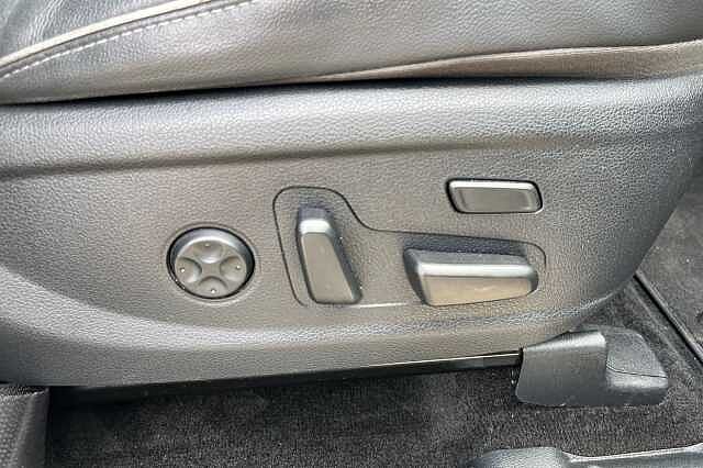 Hyundai SANTA FE 1.6 TGDi Hybrid Ultimate 5dr Auto