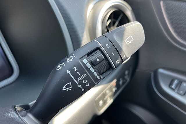 Hyundai KONA 150kW Ultimate 64kWh 5dr Auto
