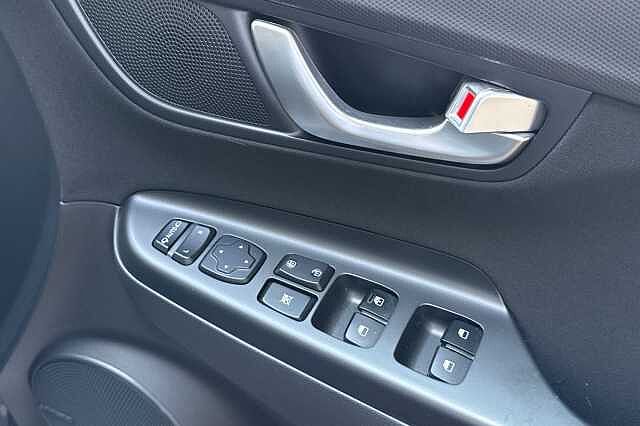 Hyundai KONA 1.6 GDi Hybrid Premium 5dr DCT Grey