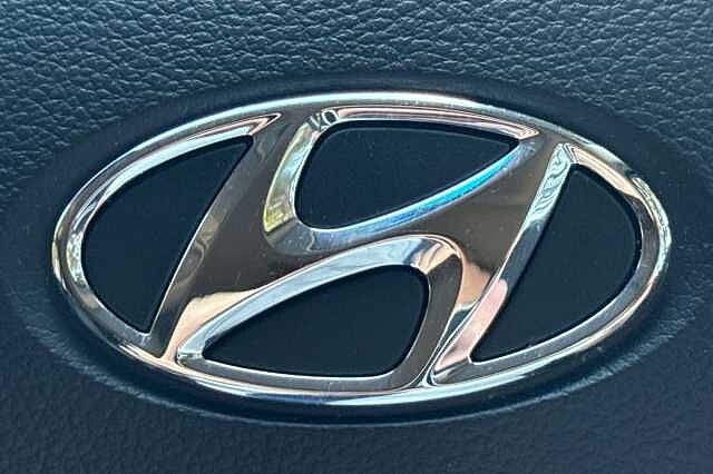 Hyundai KONA 1.6 GDi Hybrid Premium 5dr DCT Grey