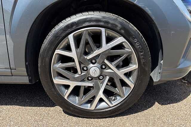 Hyundai KONA 1.6 GDi Hybrid Premium 5dr DCT Grey