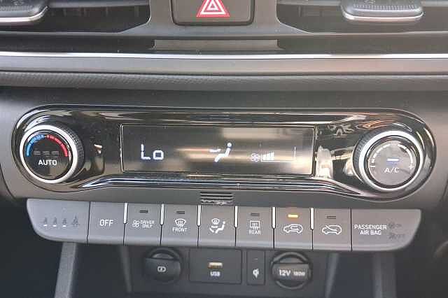 Hyundai KONA 1.6 GDi Hybrid Premium 5dr DCT