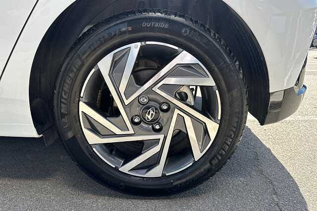 Hyundai i20 1.0T GDi Advance 5dr