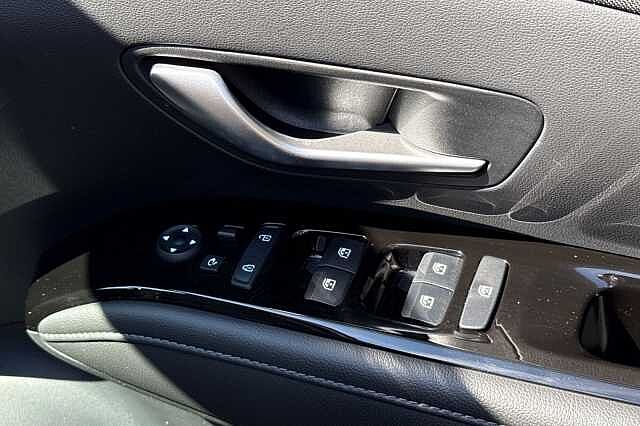 Hyundai TUCSON 1.6 TGDi Plug-in Hybrid Ultimate 5dr 4WD Auto