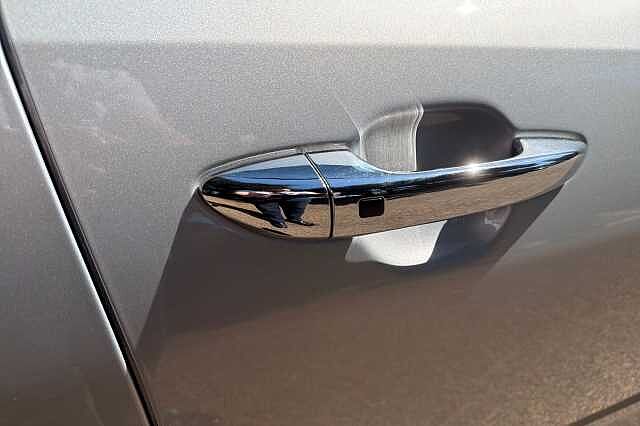 Hyundai i10 1.0 MPi Premium 5dr Auto