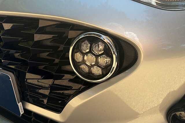 Hyundai i10 1.0 MPi Premium 5dr Auto
