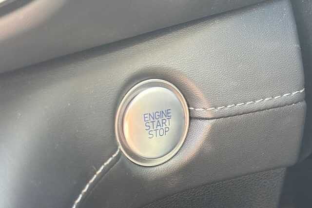 Hyundai SANTA FE 1.6 TGDi Hybrid Ultimate 5dr Auto