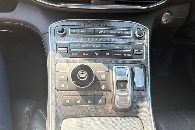 Hyundai SANTA FE 1.6 TGDi Hybrid Ultimate 5dr Auto