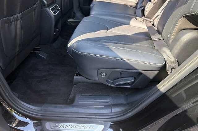 Hyundai SANTA FE 1.6 TGDi Hybrid Ultimate 5dr Auto
